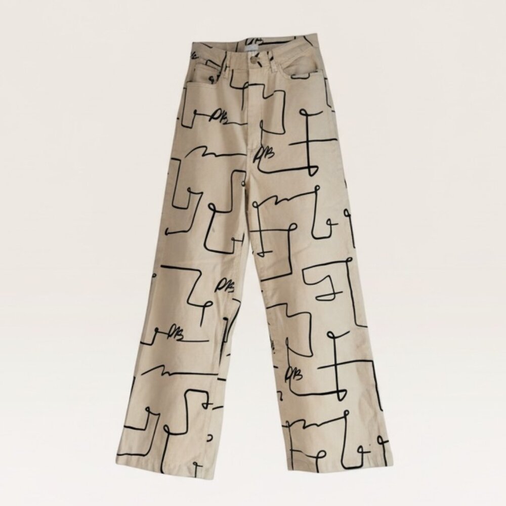 WeWoreWhat Beige Straight Leg Pants with Black Abstract Print